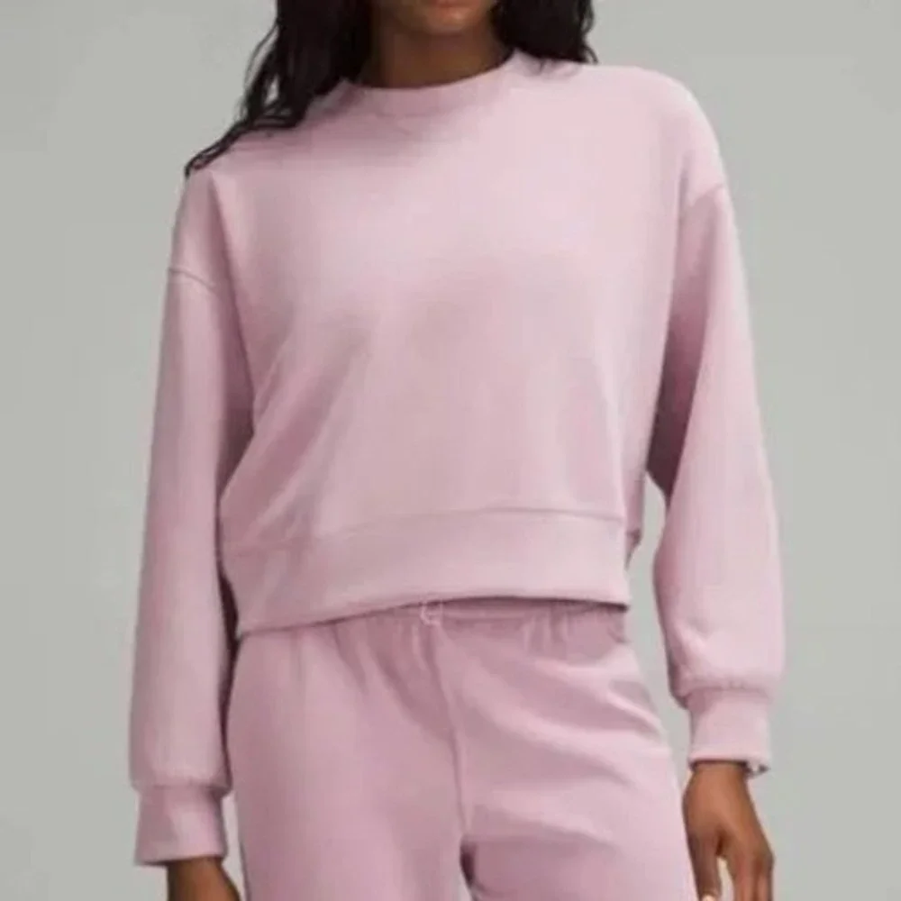 Lululemon Softstreme Perfectly Oversized Cropped Crew Pink LW3GL9S Size 4